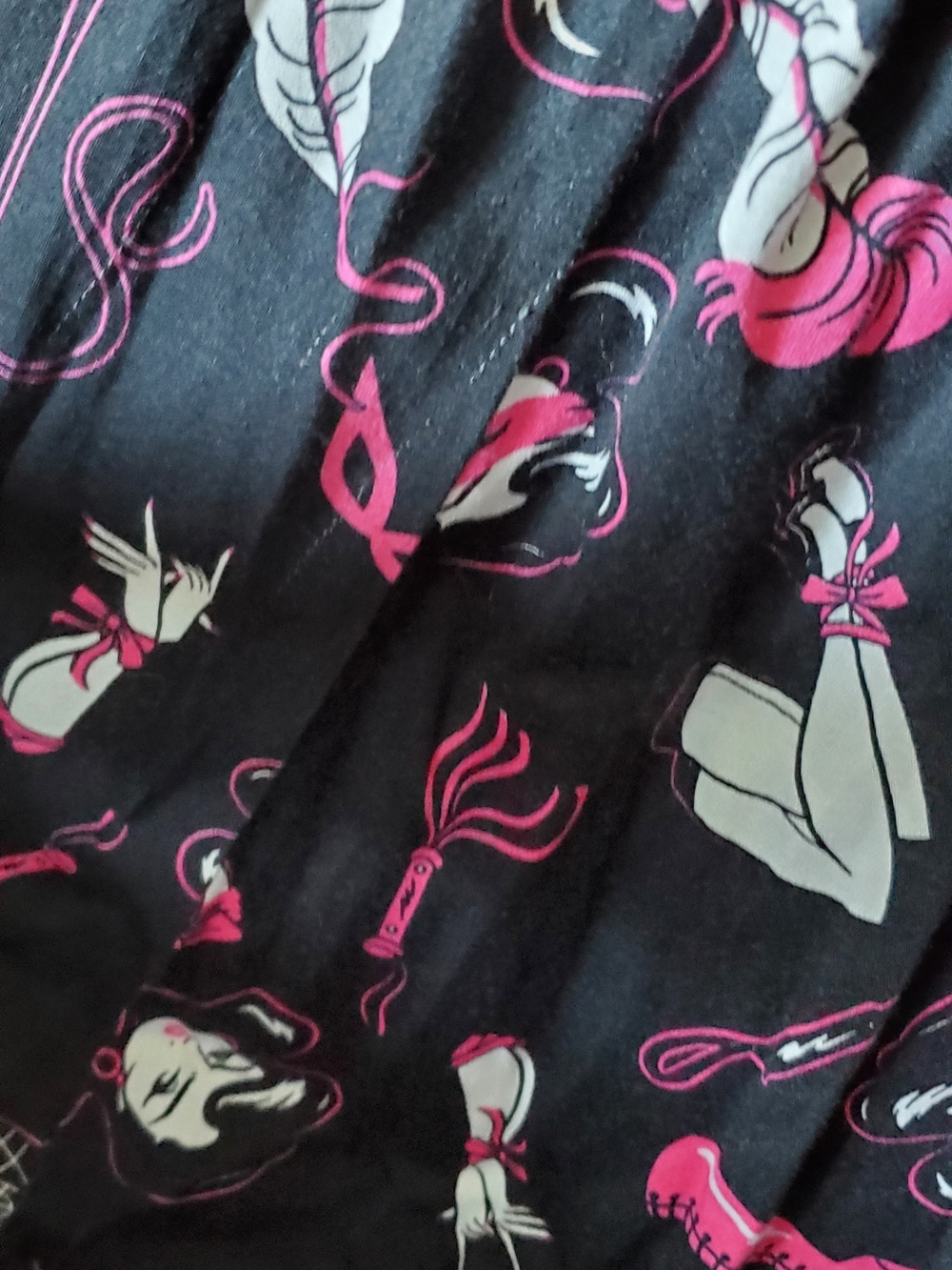 Vixen by Micheline Pitt Vixen Swing Dress in Frisky Fetish Print, Size MD GUC - Picture 8 of 13